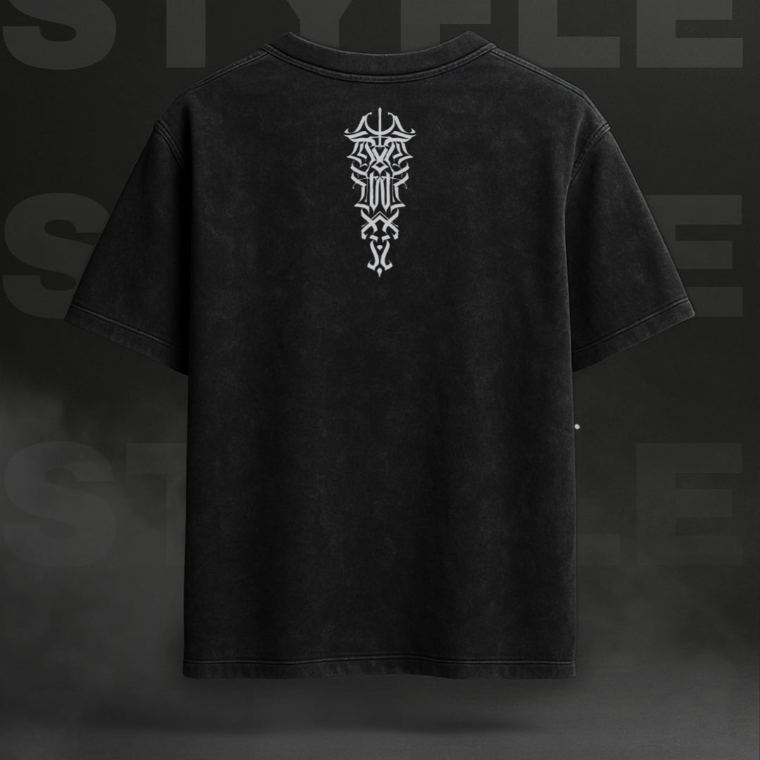 Obsidian Chains – Oversized Gothic Graphic Tee