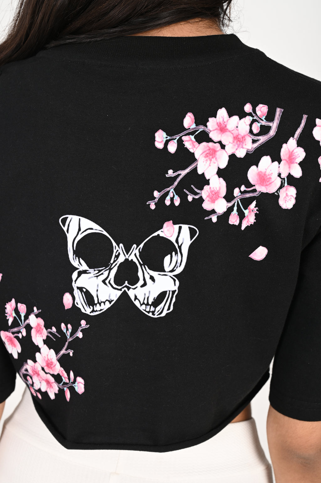 I BITE Cropped Tee – Black